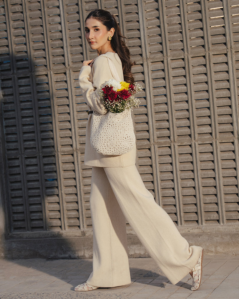 V-Neck Ivory
